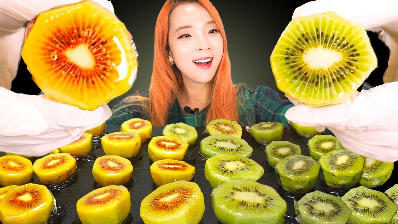 ASMR) 레드키위&그린키위 탕후루🥝 리얼사운드 KIWI CANDIED FRUITS *TANGHULU* EATING SOUNDS MUKBANG | 쎄미