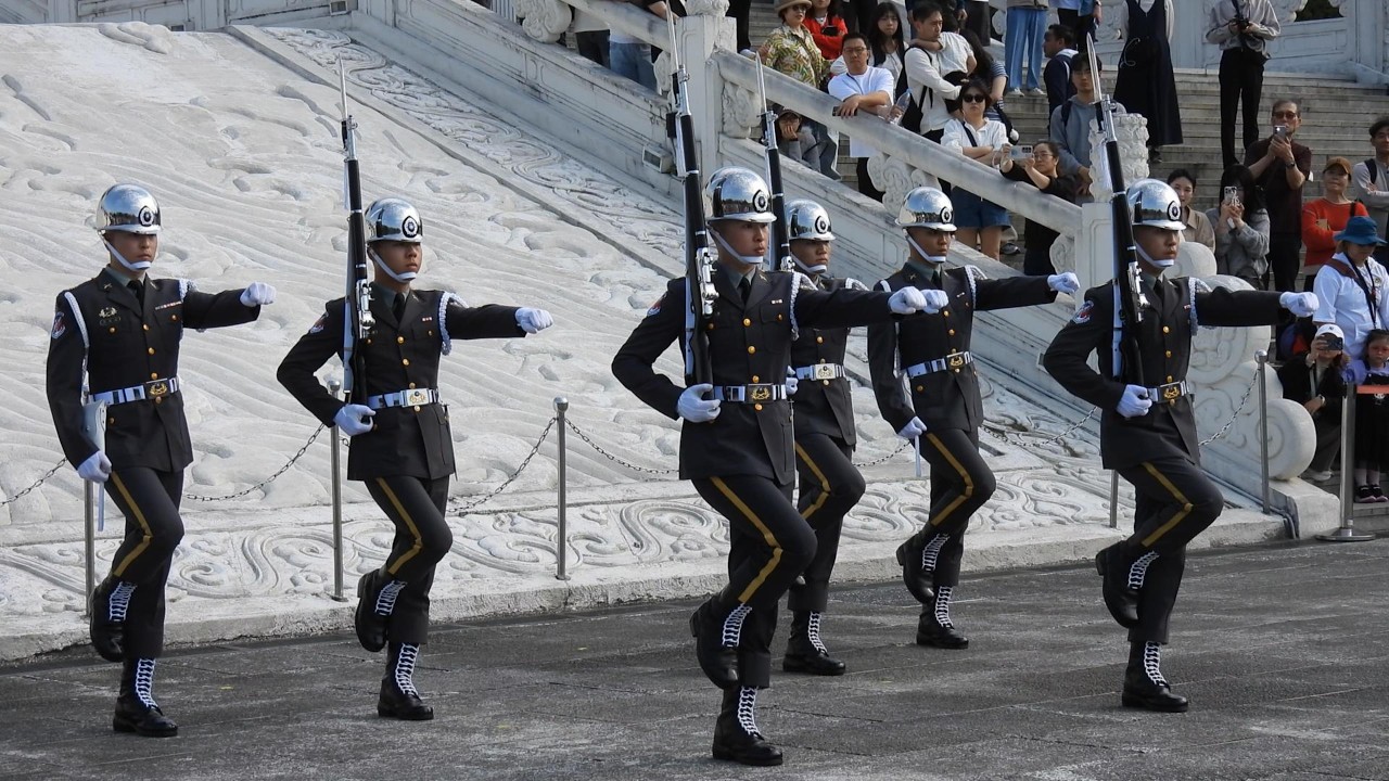 情人節 午後 的 禮兵操槍😍中華民國115年2月14日(2026/2/14) 中正紀念堂 15點場次#陸軍儀隊 訓練展示Army Honor Guard Training displays❤️(4k)