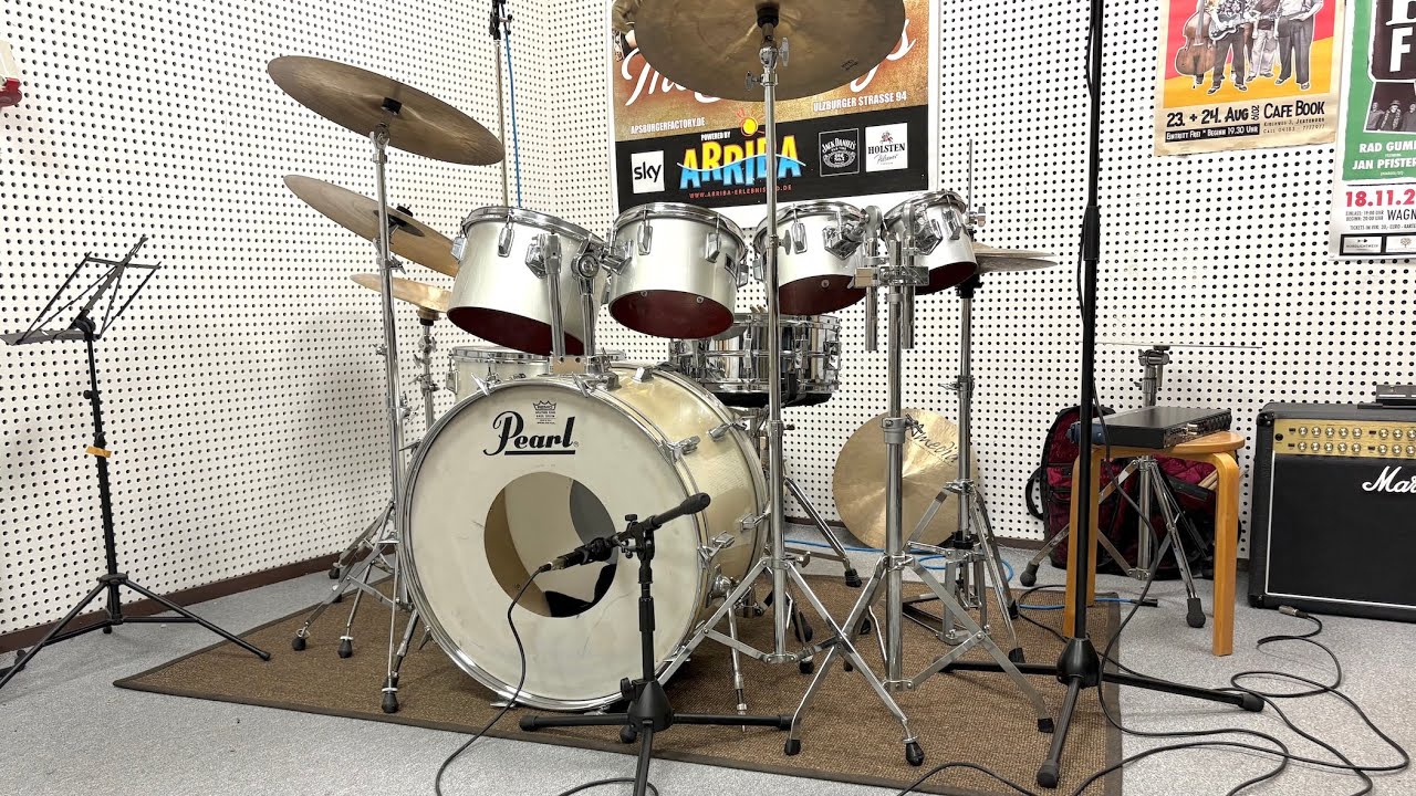 Pearl Wood-Fiberglass Drums