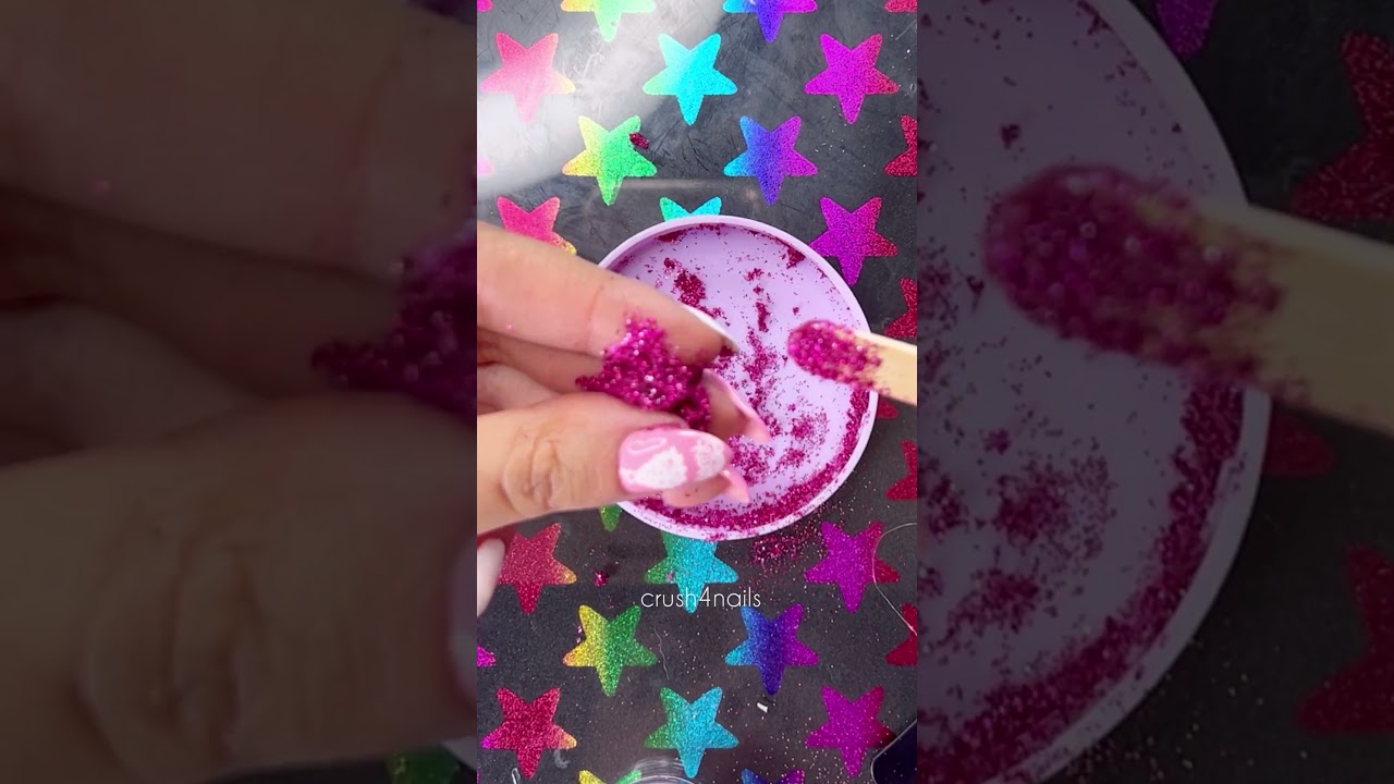 Solo con glitter y silicona liquida &iquest;de que color lo har&iacute;as?  #dijecasero #ideasconsiliconaliquida