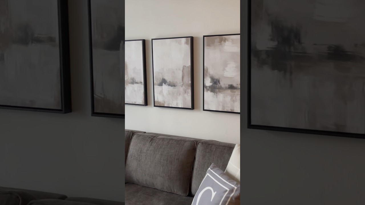 Picture Hanging | No Hammer No Nails  #art  #homedecor
