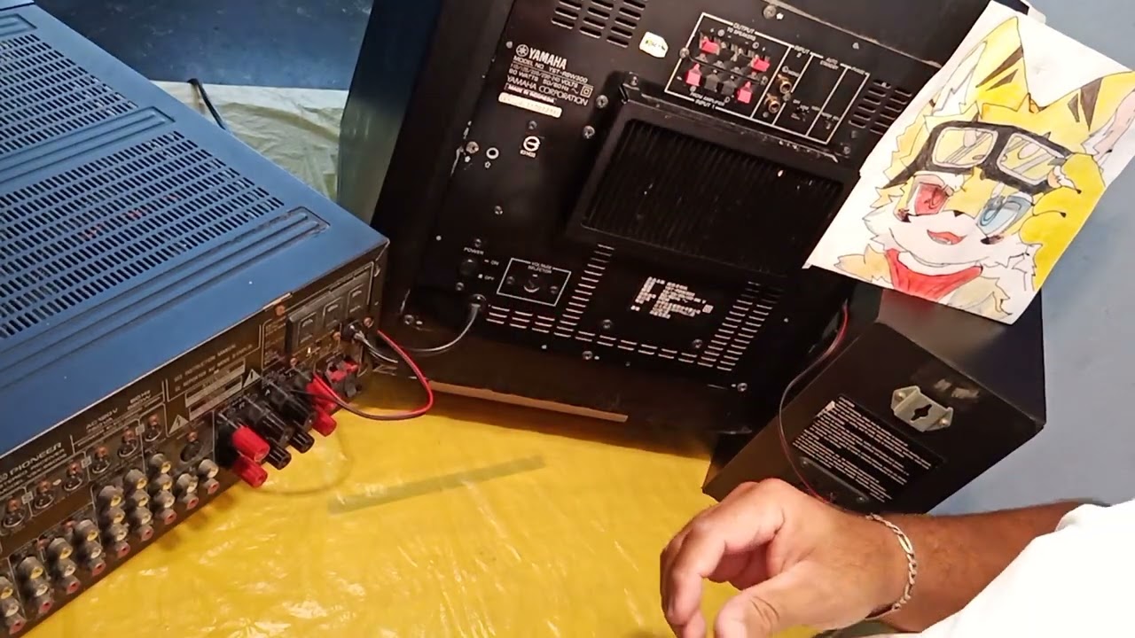 como conectar un subwoofer activo/reseña.
