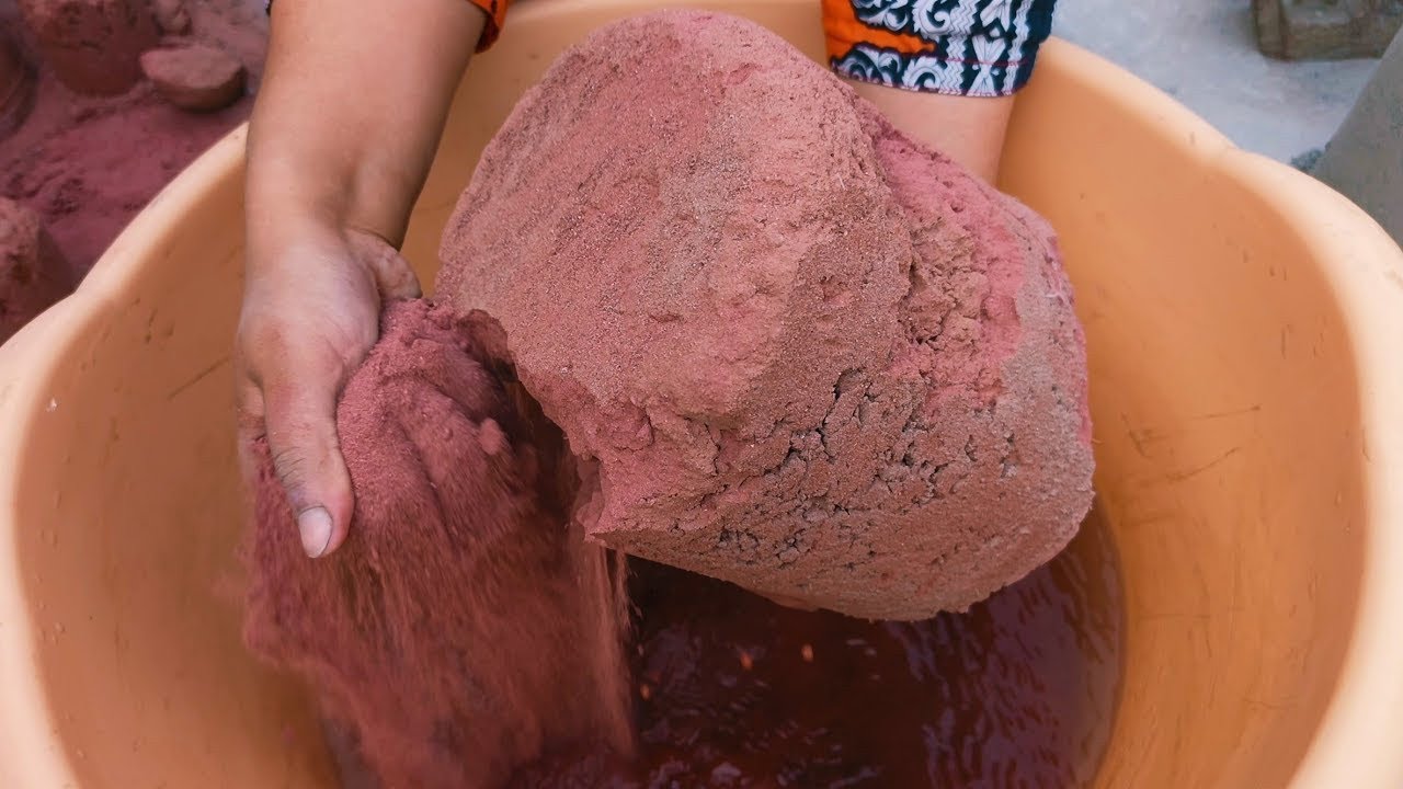 masterpiece extremely dusty soft melting red dirt huge buckets crumble in 💦+dipping🤤