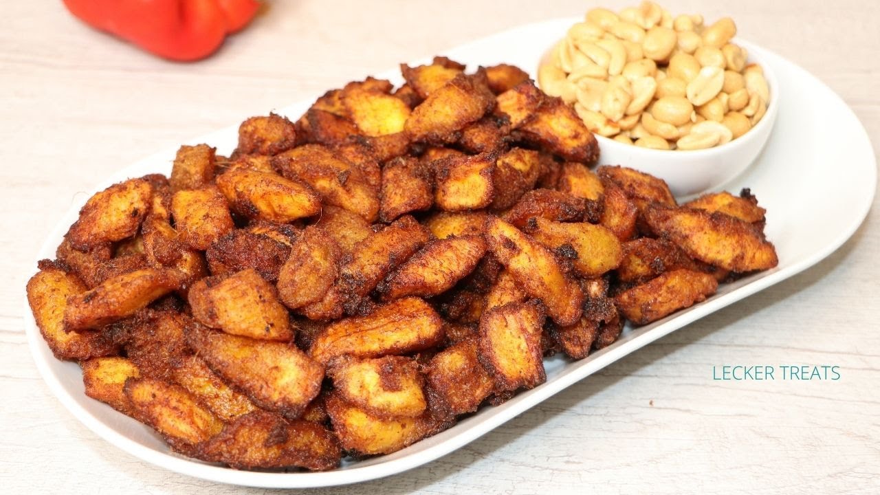 A Fried Ripe Plantain Delicacy You Must Try! |  KELEWELE  | Spicy Street Food