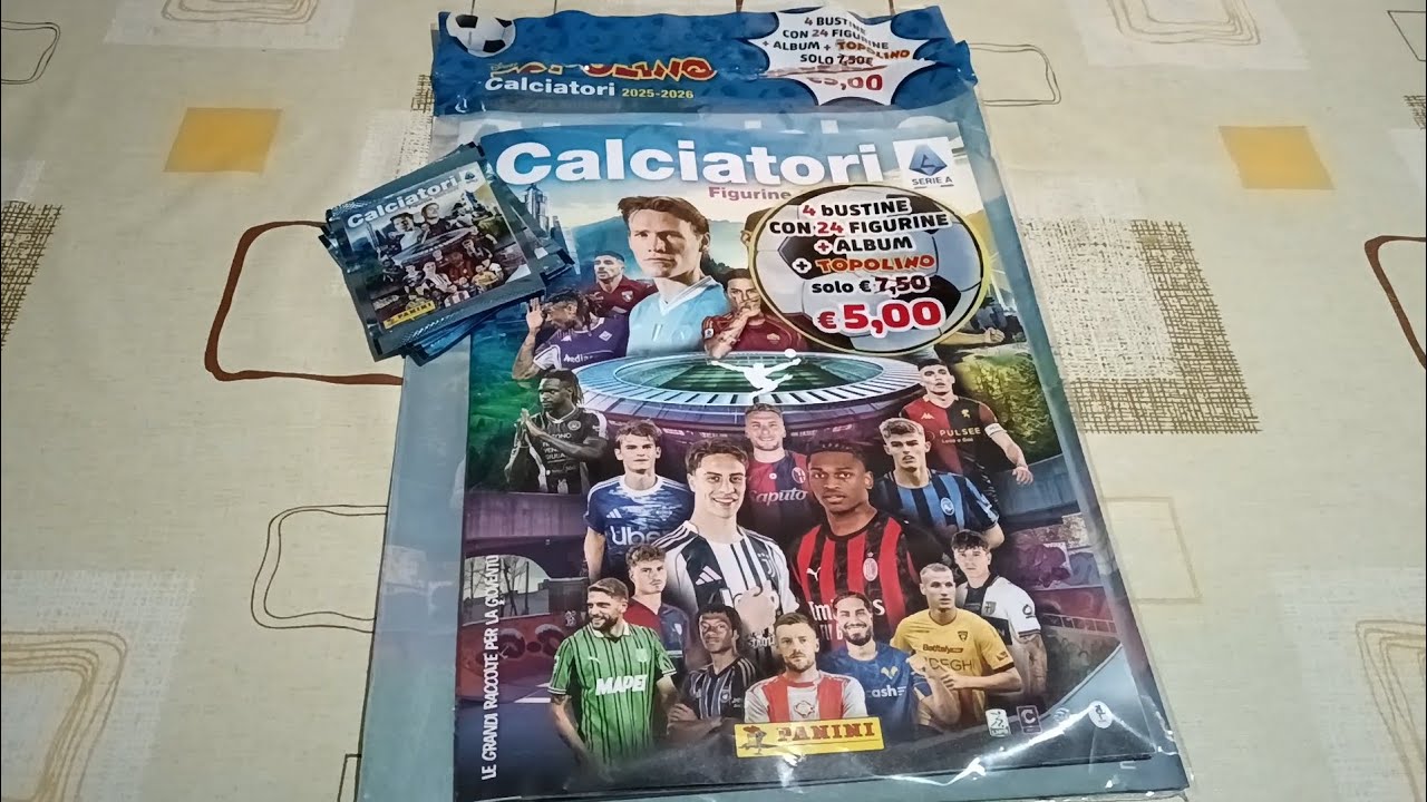 UNBOXING Album Calciatori Panini 2025-2026 + 4 bustine di figurine ⚽💢🌟🌀🪐