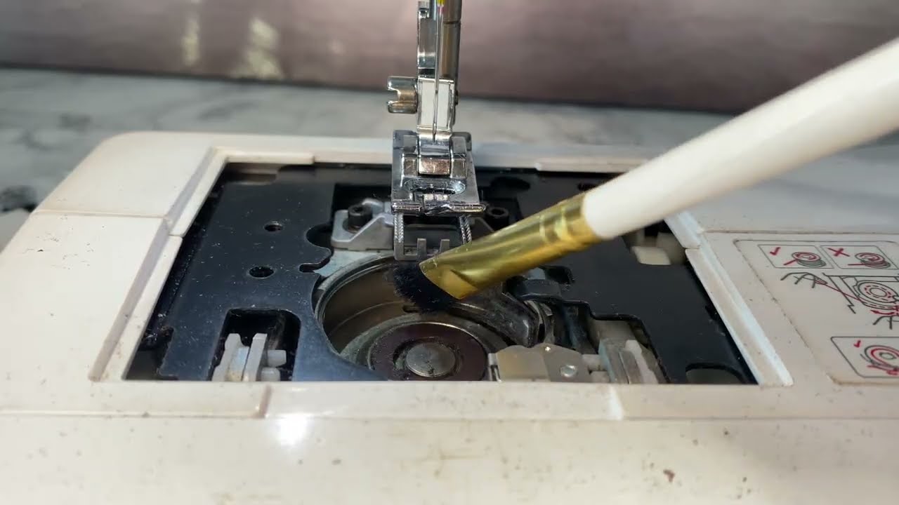 How to oil and maintain a sewing machine | Brother Ja14000