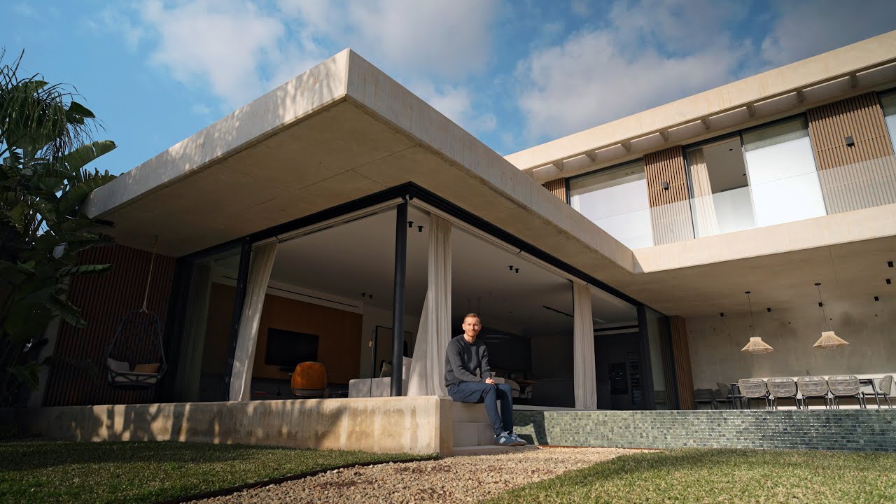 A Concrete Jungle Villa Hidden in Mallorca