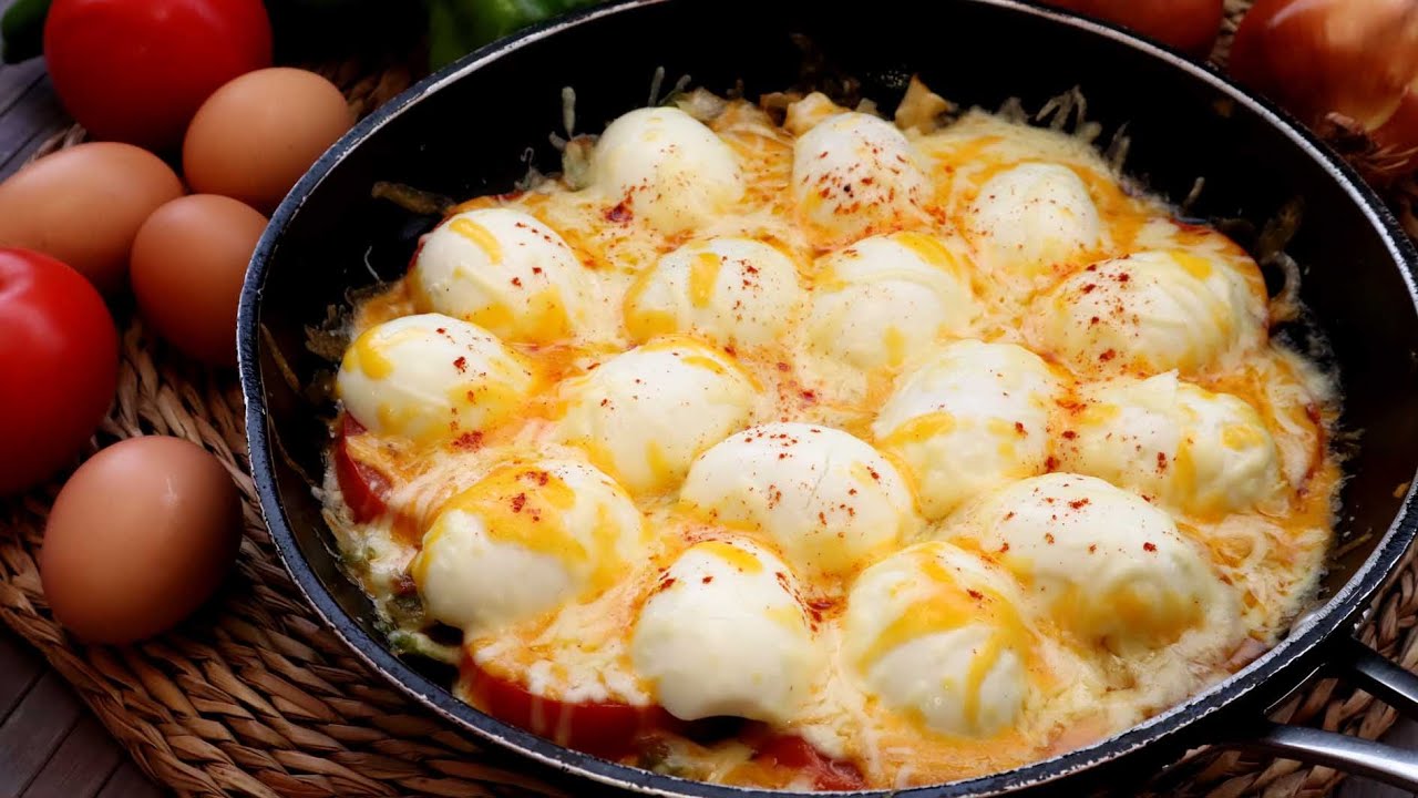 HUEVOS A LA TURCA (FÁCIL, FÁCIL Y RÁPIDO)
