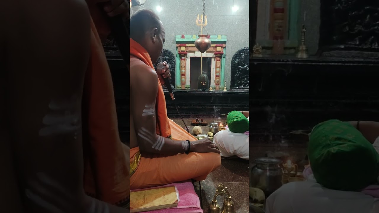 ಶಿವರಾತ್ರಿಯ ನಿಮಿತ್ಯ ಸತತವಾಗಿ 25ನೇ ವರ್ಷದ ರುದ್ರಾಭಿಷೇಕ ಪೂಜೆಯಣ್ಣ ಮಾಡಲಾಯಿತು 🙏🌹🙏 ಸಂಗಮನಾತ 🙏🙏