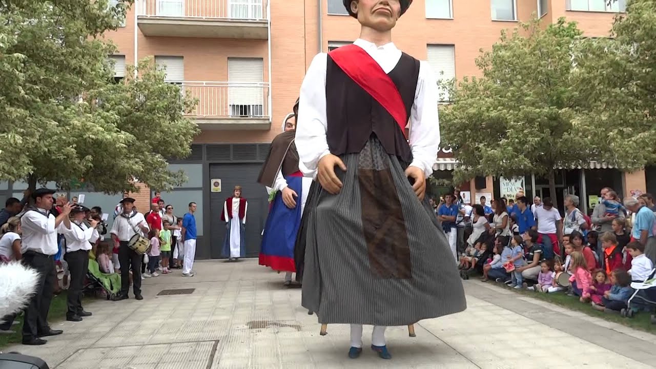 Fiestas 2014 V Berriozarko Konpartsa