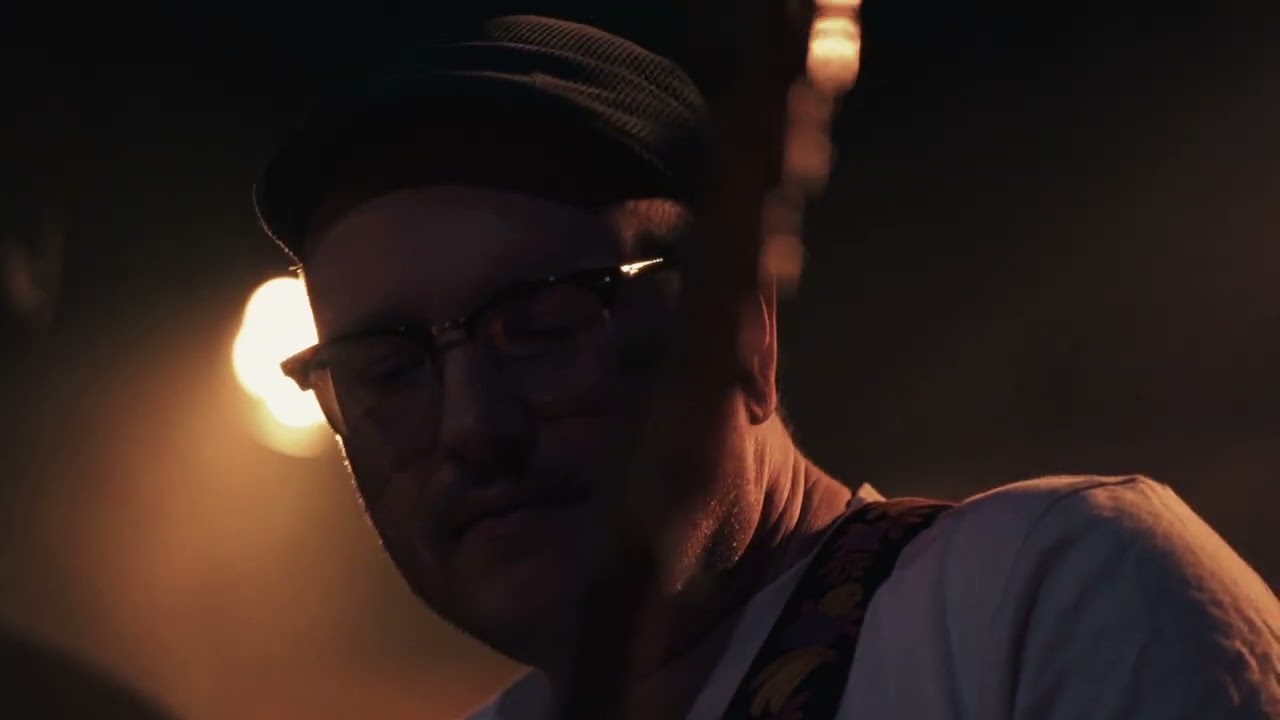NYVE - The Way (Performance at De Vorstin)
