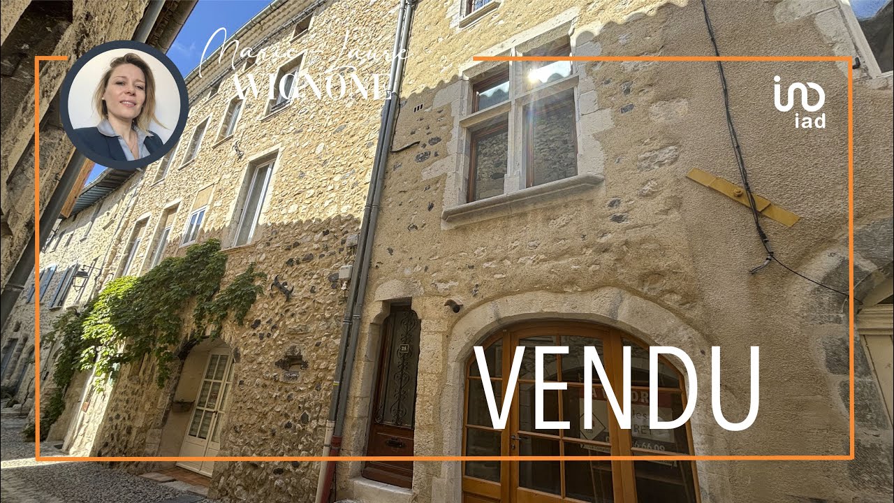 Maison de village 6 pièces de 106 m² à Rochemaure (07400)