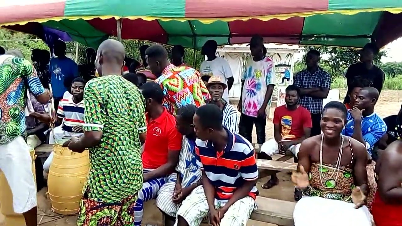 Short clips Torgbi Eduwodzi of Dekpor Yia celebrated his Zorzordodo with Alorgbodzi Breketey group