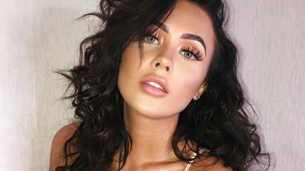 FULL BEAT SOFT SUMMER MAKEUP