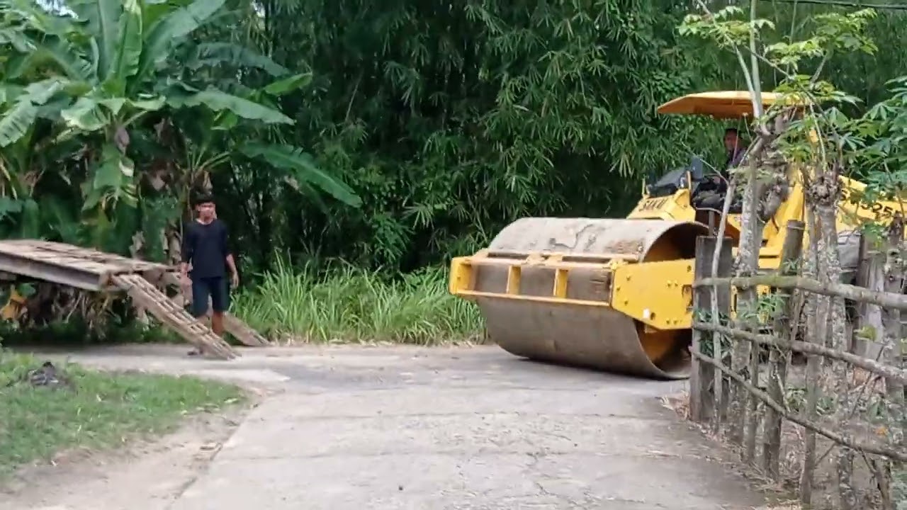 pengerasan jalan Usaha tani