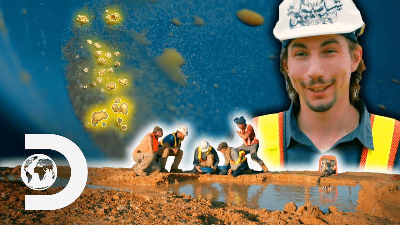 Parker Is Blown Away By His First Pan In Australia | Gold Rush: Parker&rsquo;s Trail