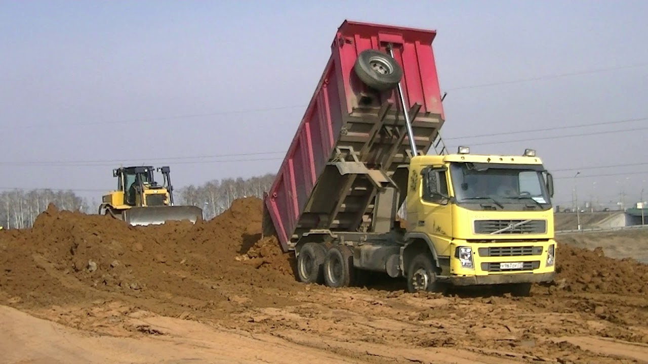 Volvo FM02 6x4 Meiller Kipper unloading
