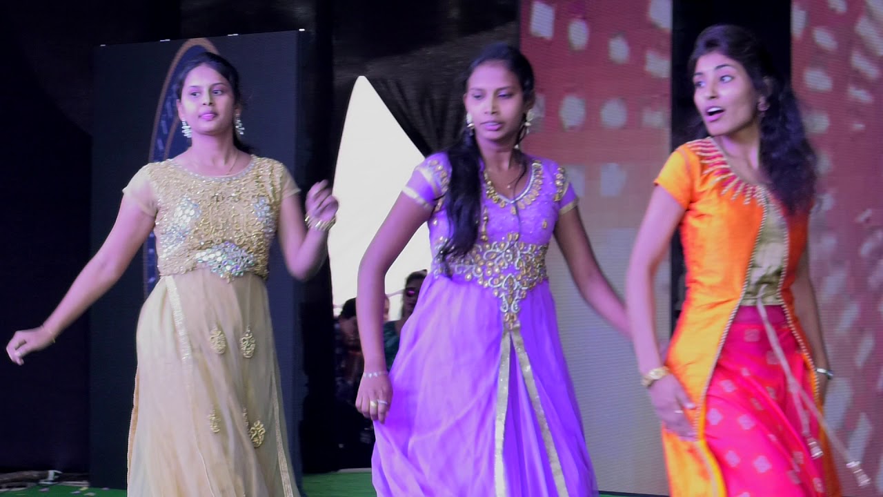 Bhanumathi Hybrid Pilla || Vachindee song || JOSH 2K18 || SVCE SVEW