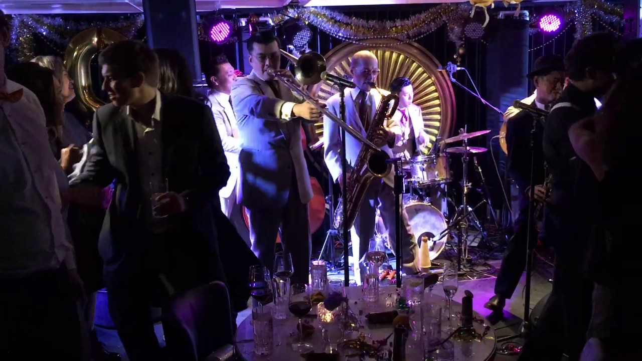 Bloodest Saxophone NYE live at Foxglove Hk