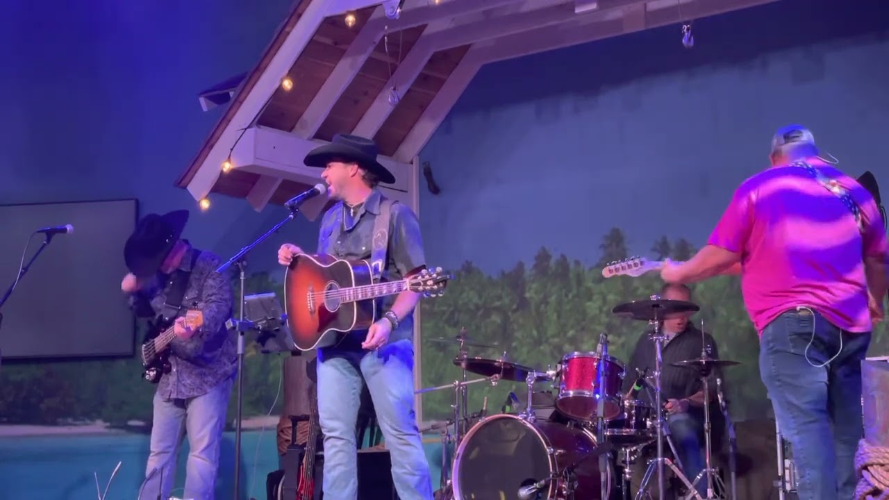 Kyle Rainer/ Honky Tonk Mood/ Live Music Video