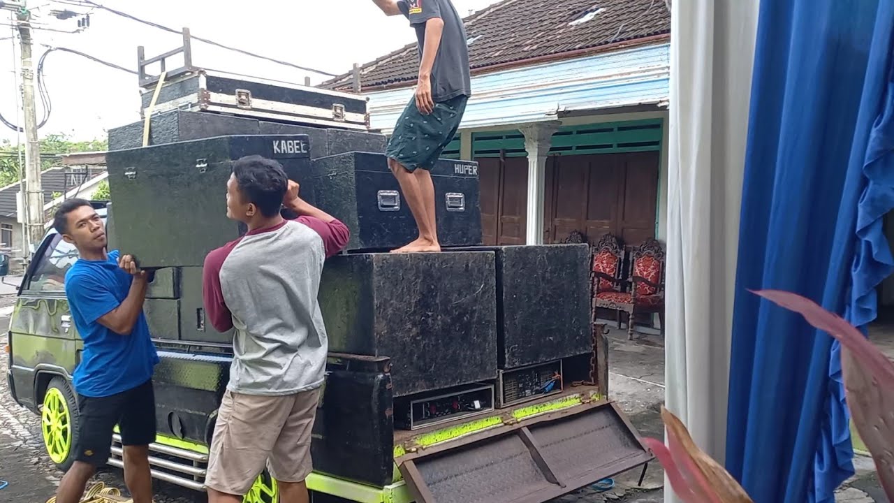 Loading Sound System Jenangan Adit Pro Audio Sambi Boyolali