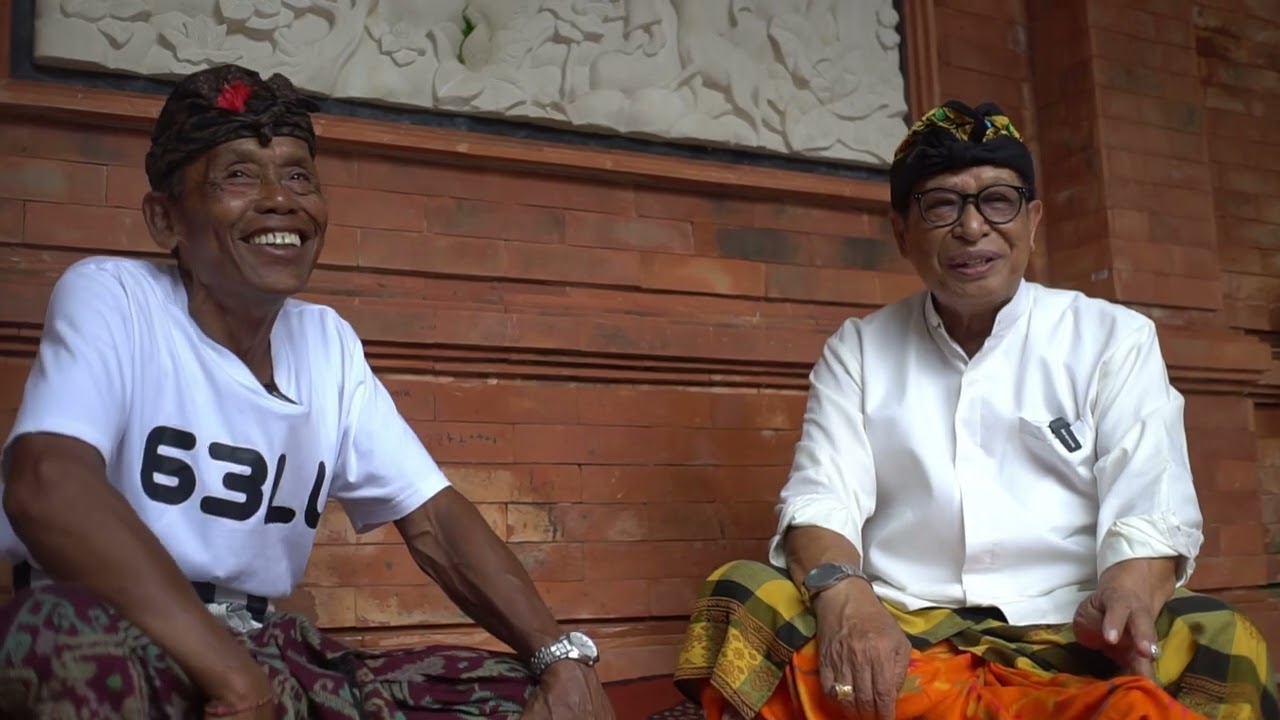 Pelawak PERAK dikunjungi oleh KM.APEL dirumahnya di bangli