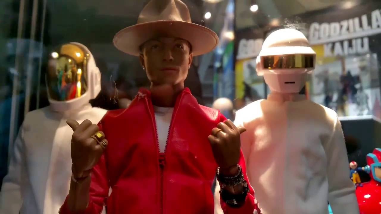 Medicom Pharrell and Daft Punk SDCC 2016