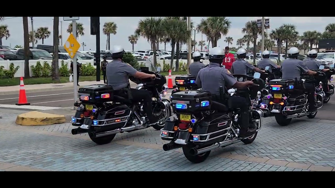 budweiser Clydesdale parade at daytona bike week 2024