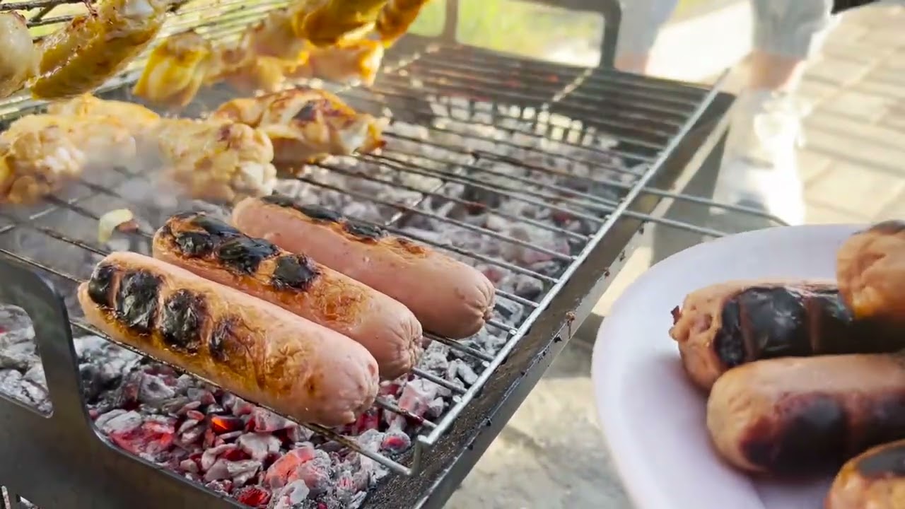 Ağdənizin sahilindəki pulsuz piknik zonasında manqal yeməkləri bişirdik