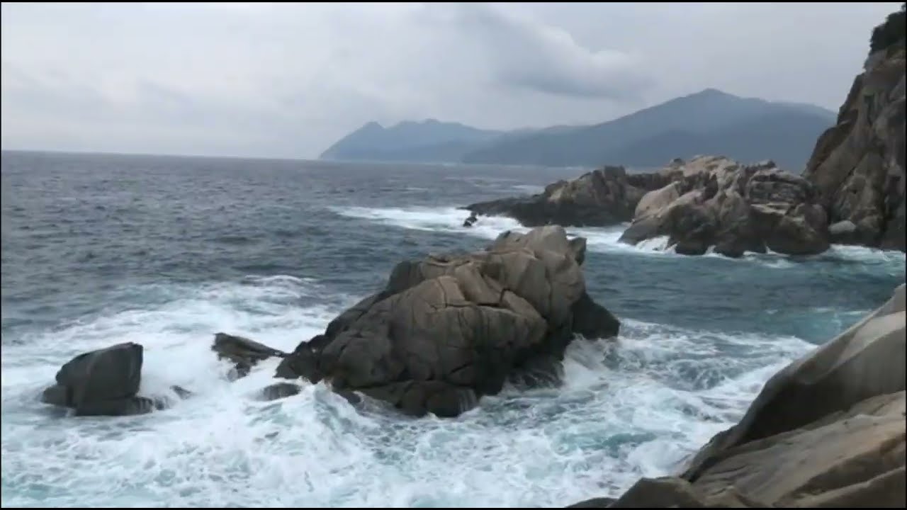 鹿児島県肝属郡肝付町岸良地磯　女石近く