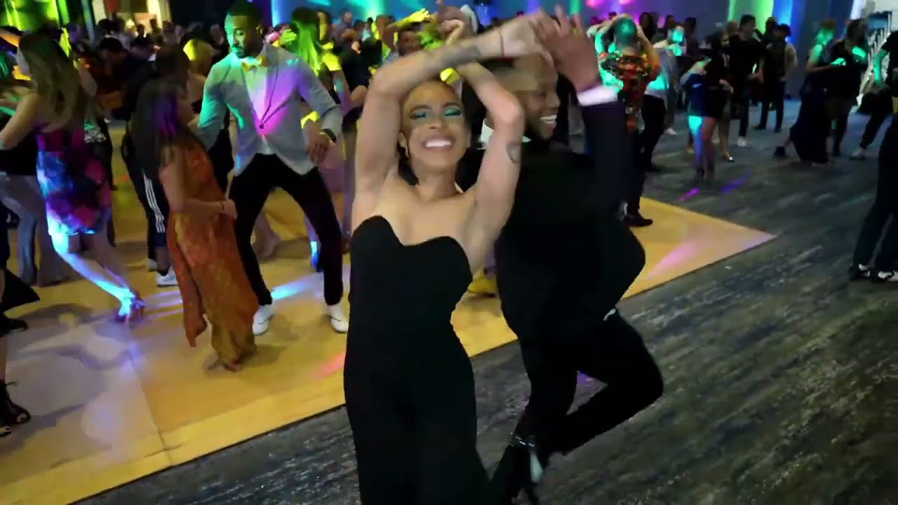 SALSA MUÉVETE SABROSO