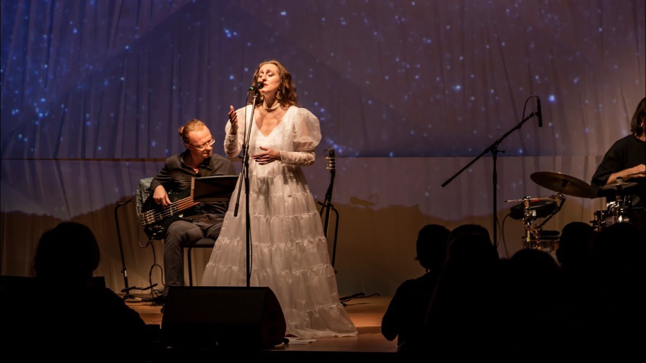 Anna Hoffman/Bir Ömürlük Misafir/Анна Гофман