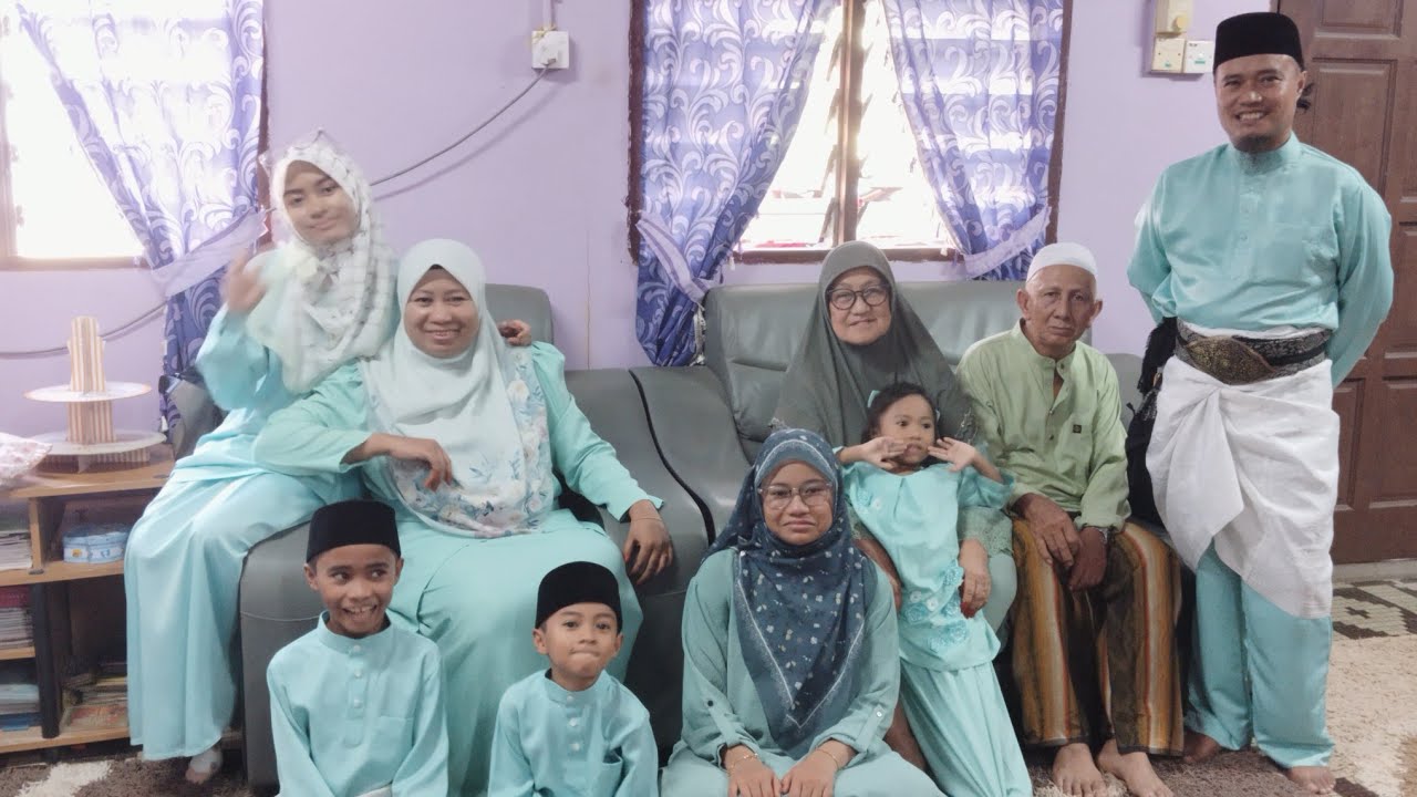 Selamat Hari Raya Aidilfitri 2025 : 1 Syawal 1446 Hijrah