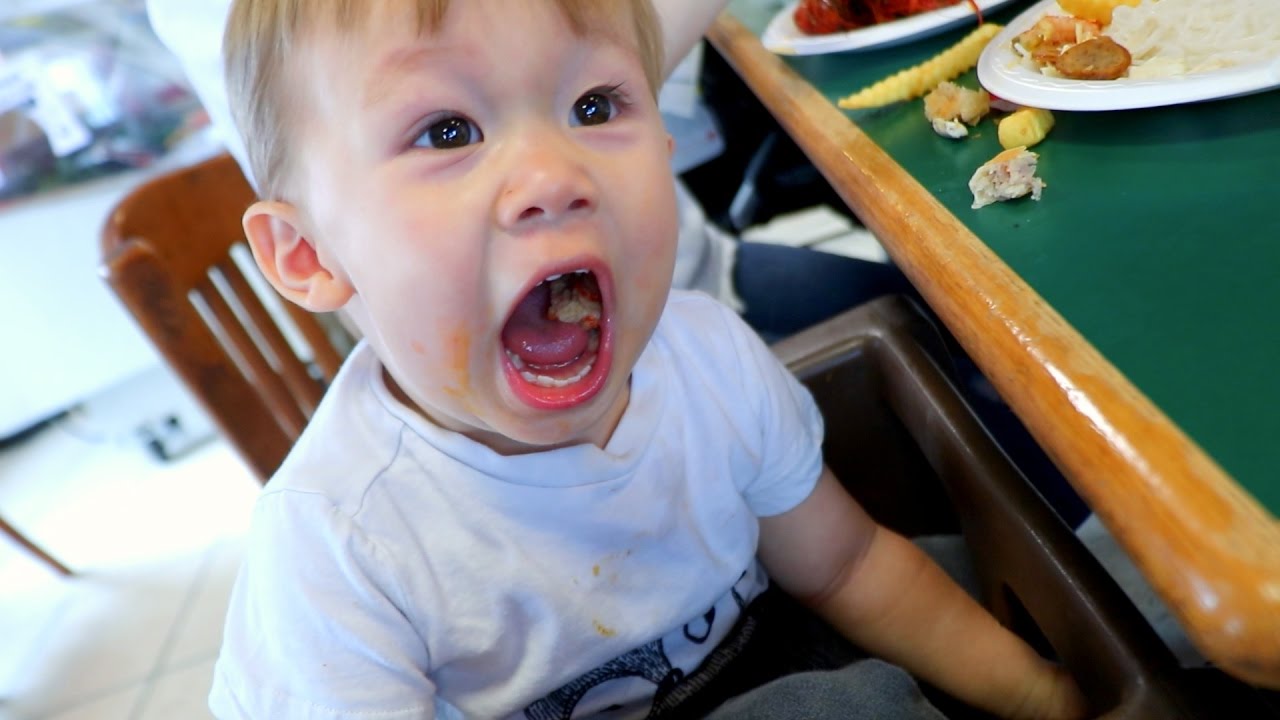 TODDLER CHOKES ON SPICY FOOD!!