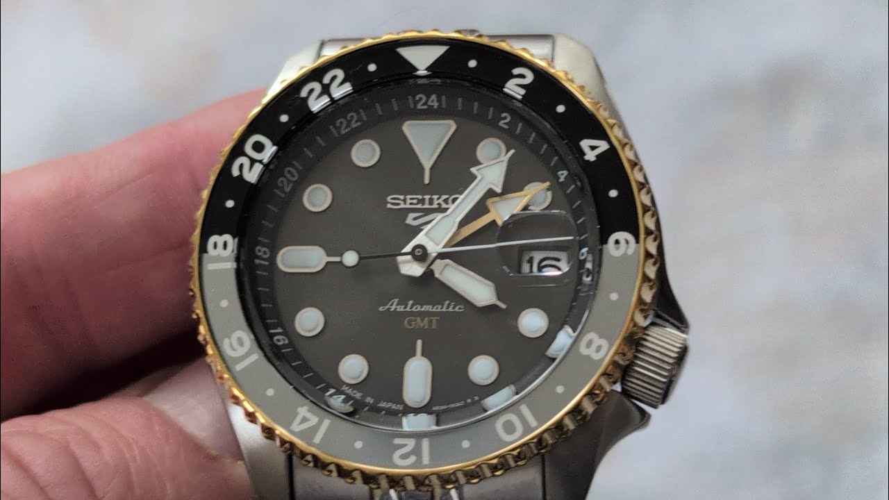 WOW!!! Seiko 5 SSK021 Watch Review 