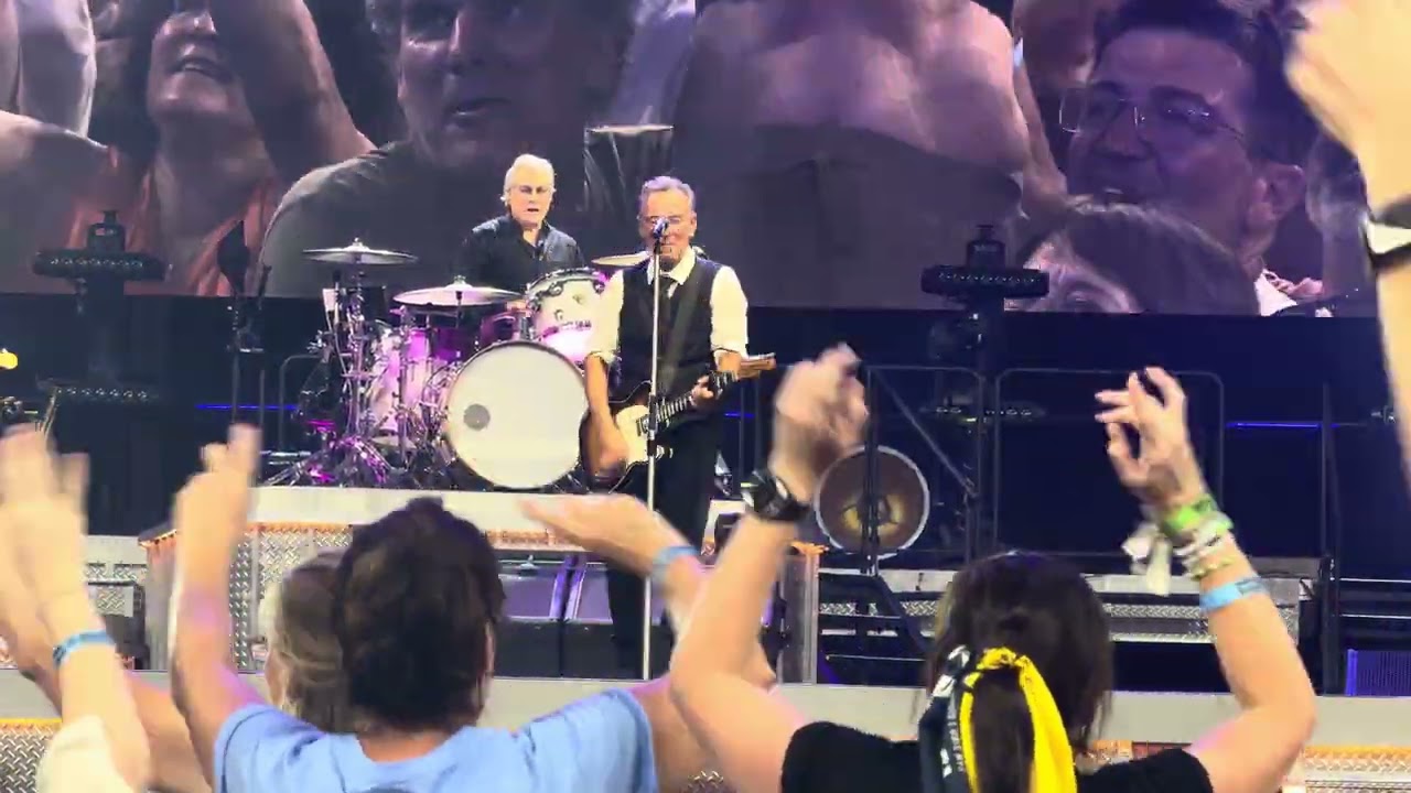 Bruce Springsteen, Dancing in the dark, San Siro, Milano, 2025-07-03, in 4K from the pit