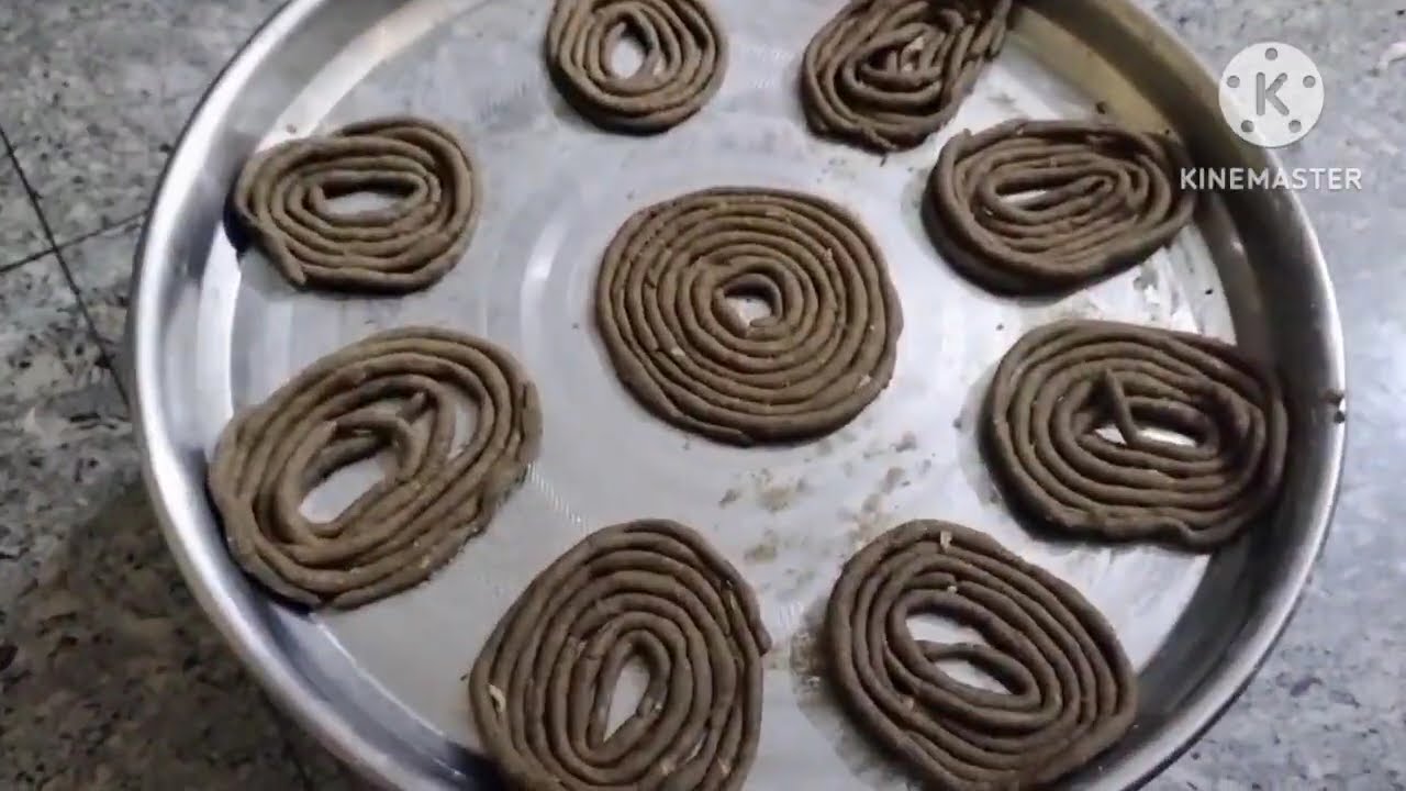 मसाल्यातील हुलग्याची शेंगोळी 🍲/आईच्या हाताचे शेंगोळे नक्की करुन पहा 👍