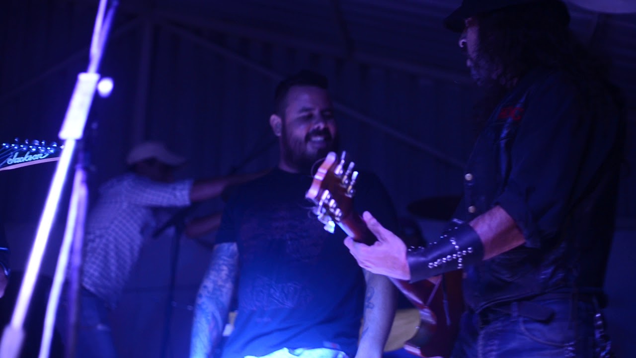 Arkangel - Asesino + Hombre Robot + Castillo sobre el Mar (En Vivo)