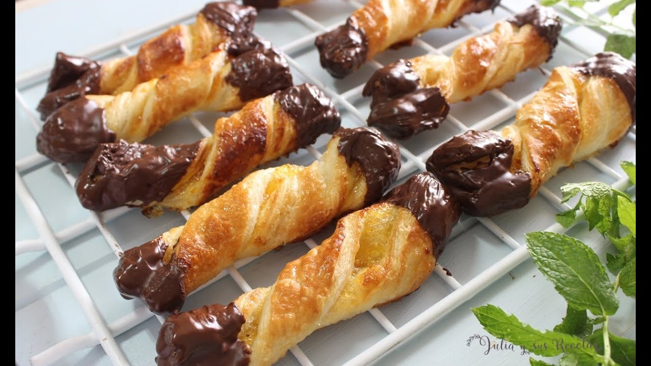 Con una lámina de hojaldre puedes hacer estos LACITOS CON NARANJA Y CHOCOLATE!!👌😍