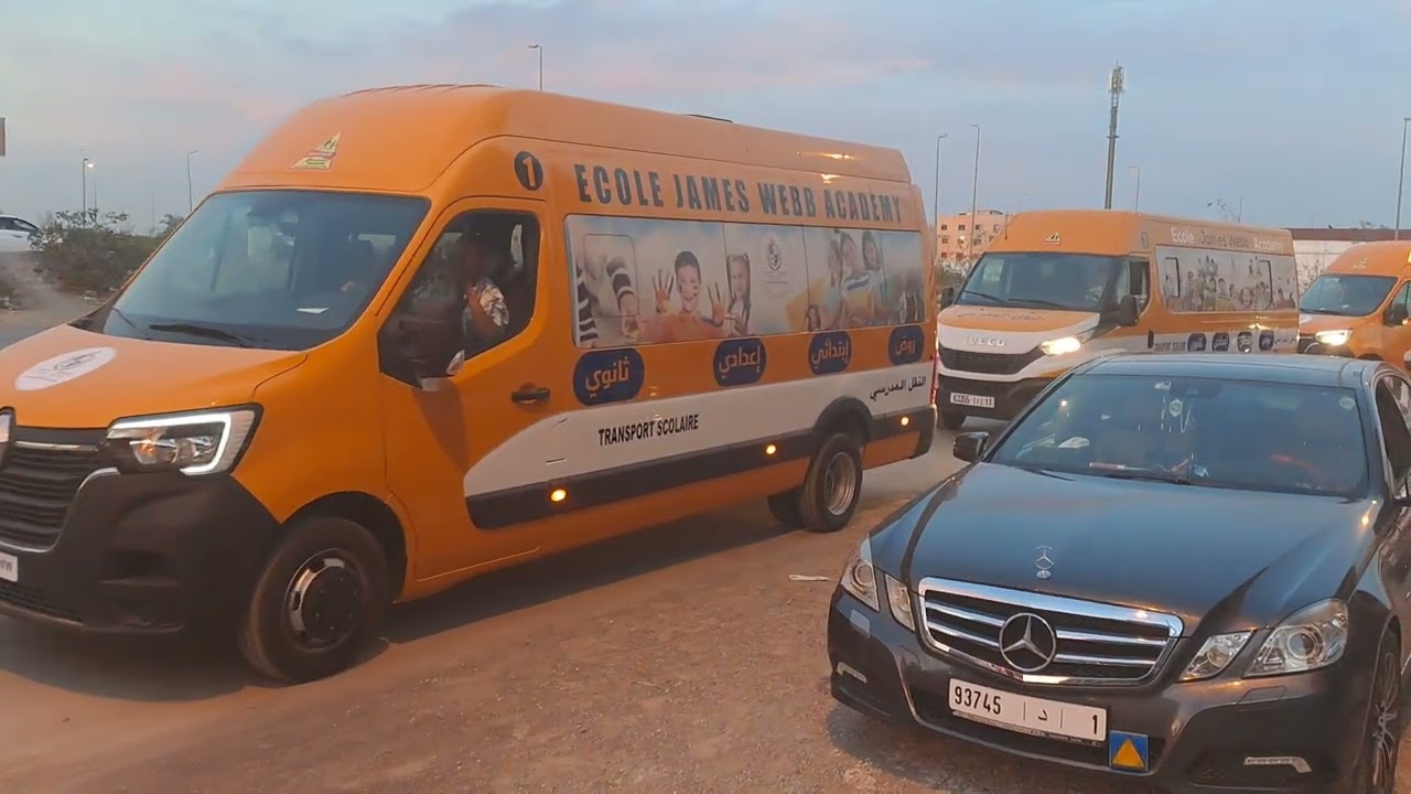 حافلات نقل المدرسي فمشروع الرياض سيدي حجاج تيط مليل الدار البيضاء