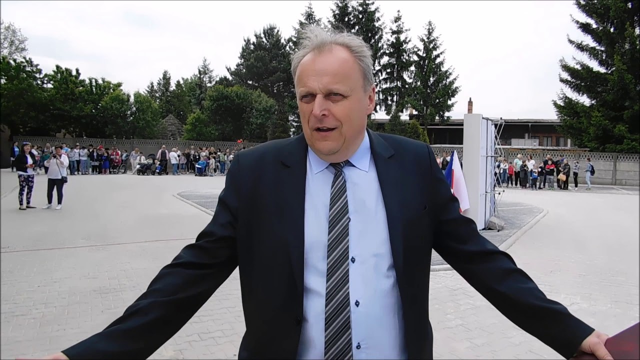 Otwarcie parkingu przy Zespole Szkół Specjalnych w Jarocinie