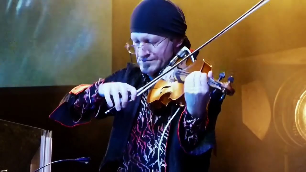 Kashmir Violin Solo - 'Whole Lotta Love' Led Zeppelin homage - Adrian Keating - State Theatre