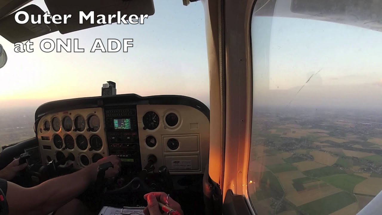 Cessna 172 ILS training at EBLG in VMC with ATC audio and transcript