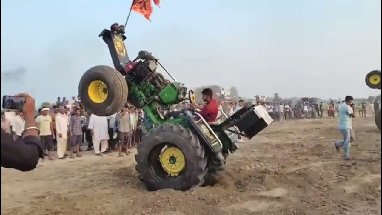 नीशू देशवाल ट्रेक्टर स्टंट का जांबाज खिलाडी जहाज वाले टायर उठा दिये ऊपर 🤭
