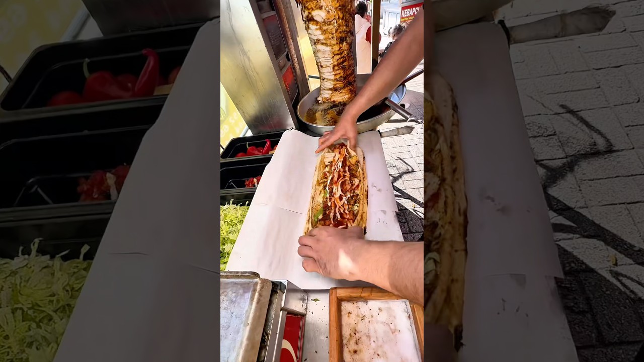 🔥 The BIGGEST Chicken D&ouml;ner Wrap in Turkey! (Adana Style) 🌯🔥