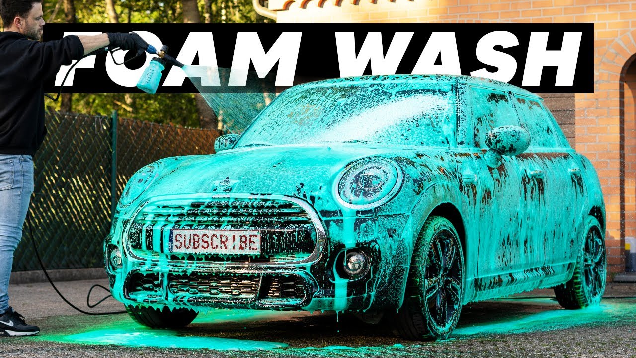 Dirty Mini Cooper Foam Wash - Exterior Auto Detailing