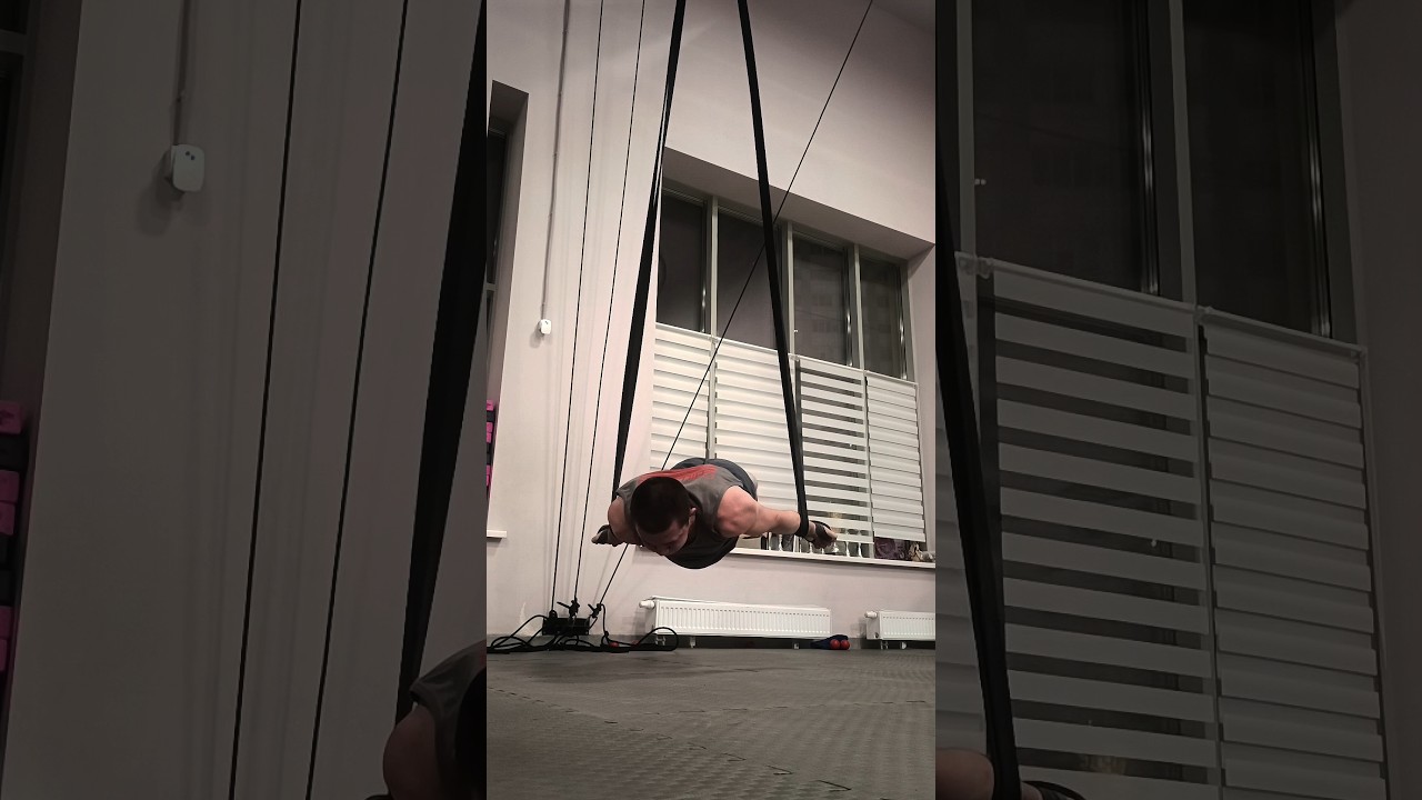 Будто чуть тяжелее, чем на кольцах🤔 #gymnasticrings #circus #planche #static #aestheic #strongman
