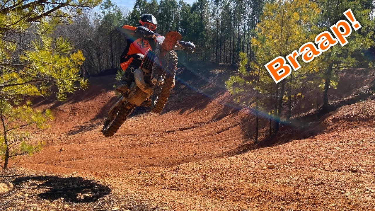 Ripping the Bowl Loop at Natra | Epic Dirt Bike Trail