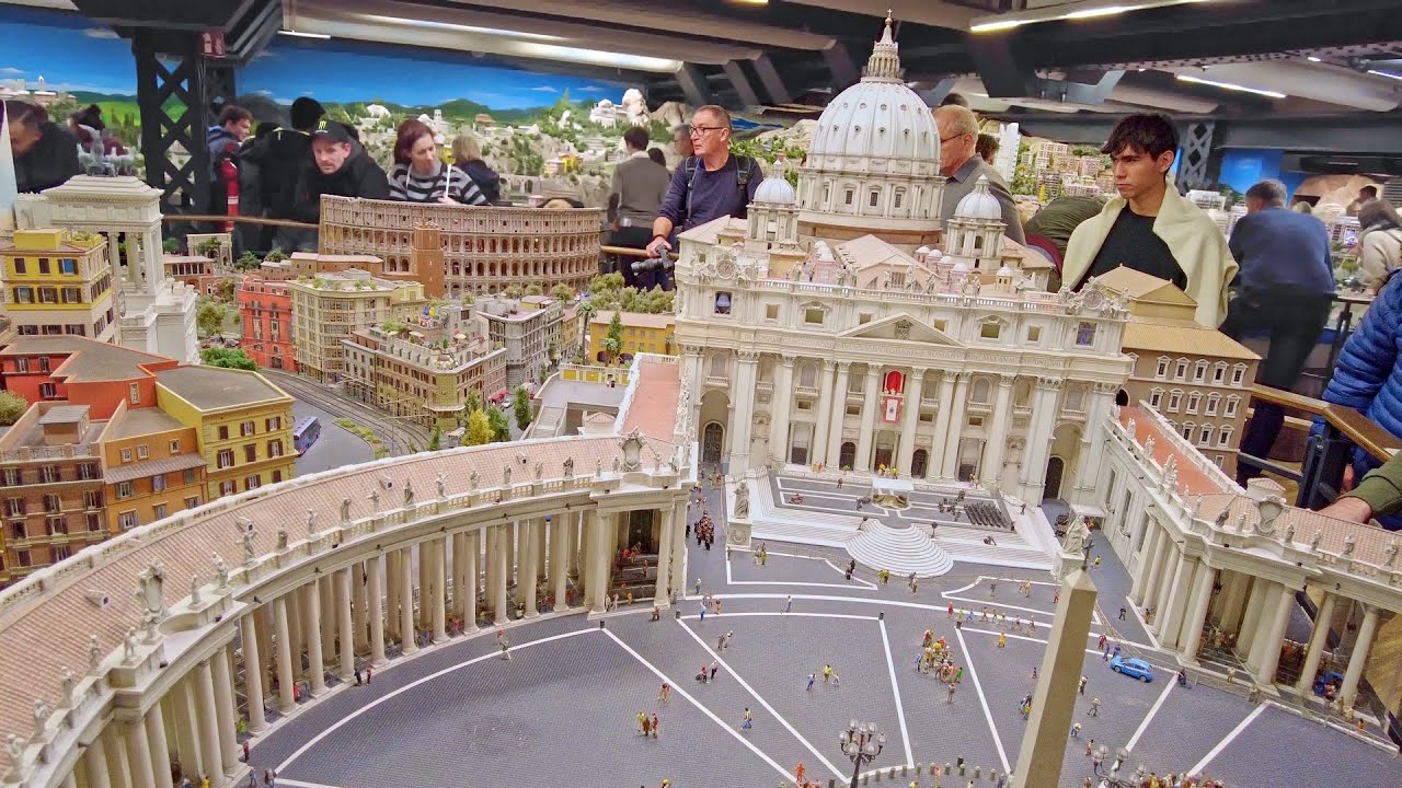 Coolest and Most Expensive Miniature in the World | Miniatur Wunderland, Germany