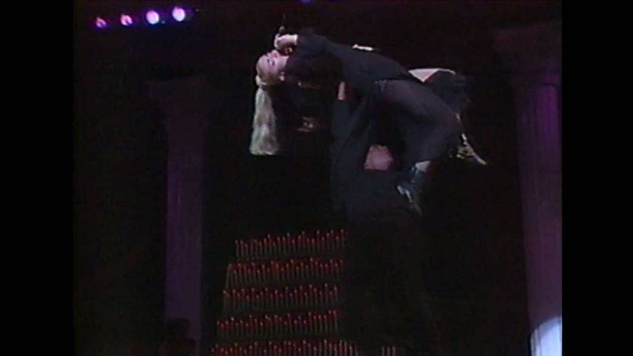 Like A Prayer - Madonna Blond Ambition Japan Tour '90